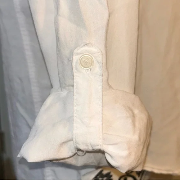 Thread + Supply Women's XS White Tailored Button-Up Long Sleeve Top - Picture 7 of 16